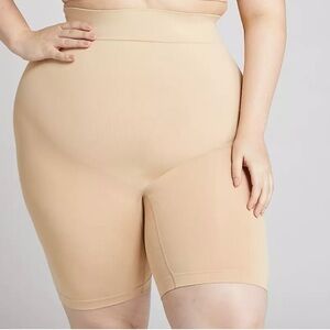 Cacique The Slimmer Ultra High Waist Short 14/16